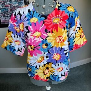 Design Options M Floral Daisy Sweater Cardigan Short Sleeve Easter mothers Day